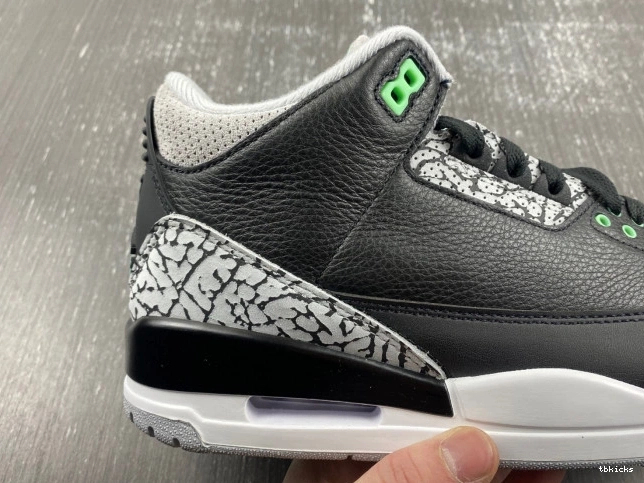 Rep TBK 3 Glow Jordan CT8532-031 Green Air 0725